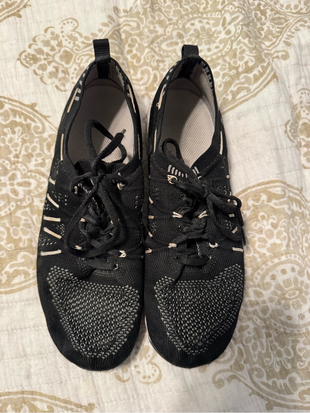 NFINITY Flyte Black Knit Lace-Up Athletic Sneakers